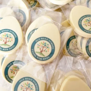 Flat disc decorated Easter egg